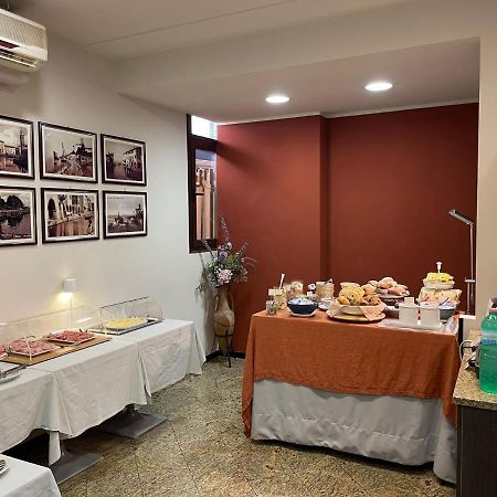 Albergo Tecla Lazise Eksteriør bilde
