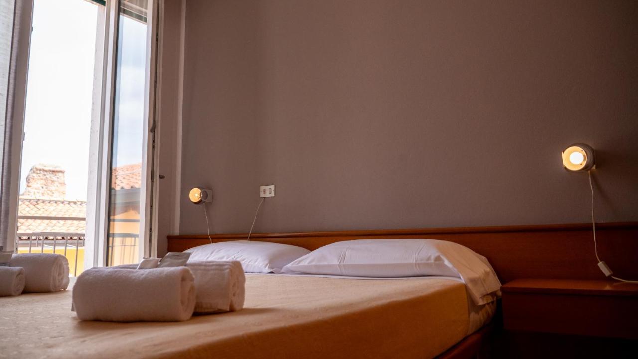 Albergo Tecla Lazise Eksteriør bilde